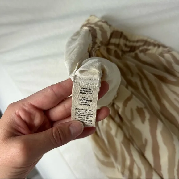 Soft Surroundings Safi Tan Cream Zebra Print Wide Leg pants - Picture 9 of 12